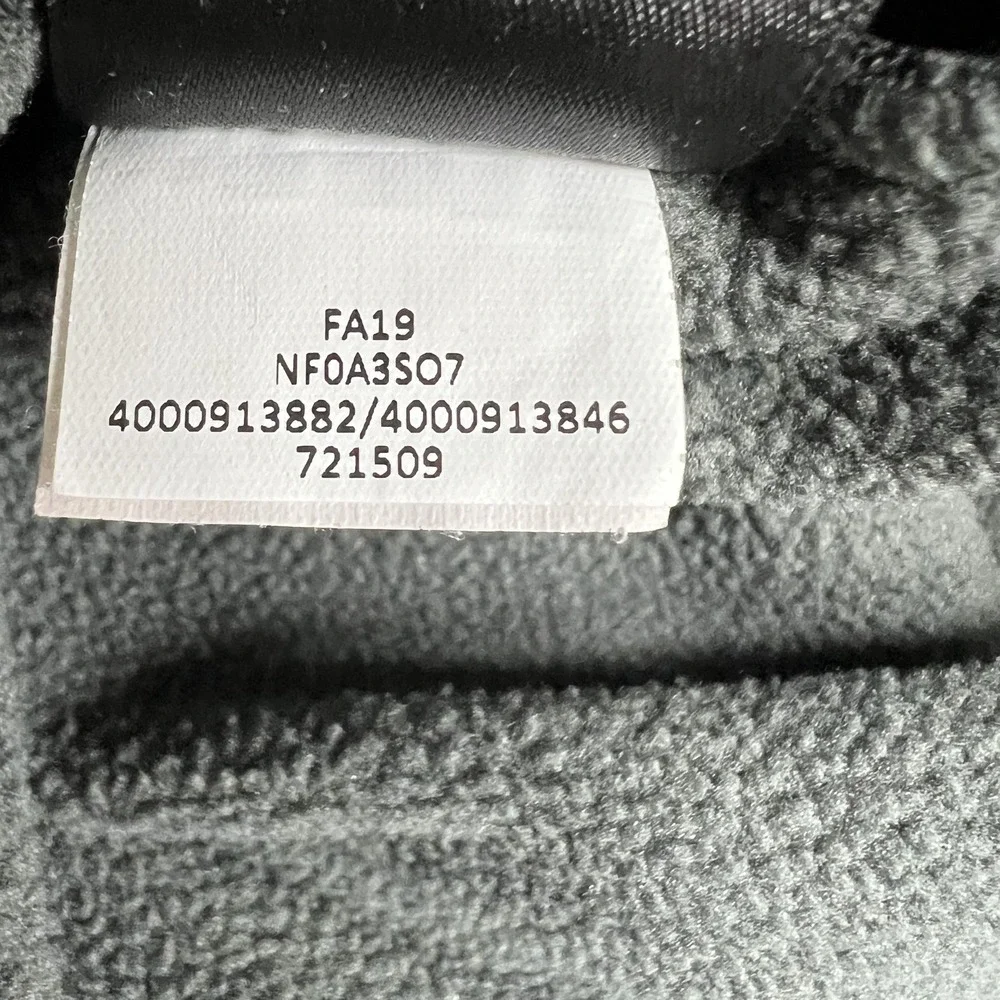 North Face Pullover Mens XL Gray‎ Quarter Zip Fleece Sweater Outdoor Casual Wear